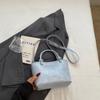 Bolso de Mano Pequeño de Moda 2025 Nuevo Textura Retro Cuero Aceitoso Color Puro Bolso Cubo Cruzado de Hombro para Viajes Diario para Mujer