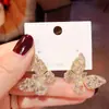 Brincos Borboleta de Zircônia Totalmente Cravejados de Diamante de Luxo Leve 2026 Novo Design Tendência High-End Estilosos Brincos de Celebridade da Internet para Mulheres