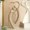 Adornos Creativos de Arte Nórdico Transfronterizos Decoraciones para Sala de Estar Personajes Abstractos de Pareja Estilo Lujo Ligero Adornos Pequeños para Entrada