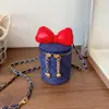 Moda Primavera 2026 Nuevo Bolso Cubo Acolchado Bordado Estilo Chanel Cadena Lindo Moño Versátil Hombro Cruzado