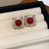 Modernos y Minimalistas Brazaletes para Oreja Retorcidos de Piedra Ojo de Tigre para Mujer, Pendientes Versátiles Vintage, Accesorios para Orejas de Otoño e Invierno con un Toque de Lujo Ligero y de Alta Gama