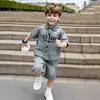 Conjunto de Verano para Niños en Mezclilla Gris Ceniza, Estilo Coreano, Conjunto Casual Elegante y Moderno para Niños, Ropa Fresca y de Aspecto Genial para Niños Pequeños, Exportación