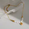 Dazan Wholesale En Stock Transfronterizo Europeo y Americano Vintage Acero de Titanio Chapado en Oro de 18K Cadena de Collar con Cuenta de Perla de Agua Dulce Natural en Forma de Lágrima