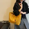 Bolso grande tejido vintage para mujer, nuevo bolso tote coreano simple de moda para el verano 2026, bolso de hombro para el día a día de gran capacidad
