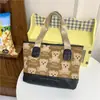 Bolso de Lona Estampado de Oso para Mujer 2025 Nueva Moda Bolso de Hombro Gran Capacidad Lindo Bolso de Lona Venta Caliente Portátil