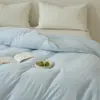 Artículo de tela de punto cepillado 100% algodón grado A ~ Juego de funda de edredón y sábanas de color liso estilo coreano con una textura suave como una nube, perfecto para ropa de cama cálida de otoño e invierno