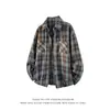 Outono 2026 Novo Camisa Masculina Xadrez Solta Retro Lapela Manga Longa Tamanho Grande Moda Casual Cardigã Camisa