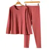 Conjunto de ropa interior térmica para mujer hecho de terciopelo cepillado de doble cara, engrosado, cuello redondo, adecuado para mediana edad y personas mayores, incluye parte superior e inferior