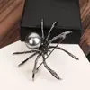 Personalidade coreana Black Spider broche de strass Metal Feminino corpete acessórios vintage atacado Halloween