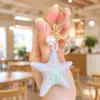 Llavero de Estrella de Mar Colorida Serie Oceánica Transfronteriza Colgante de Concha Degradado Acrílico Souvenir de Viaje a la Costa Regalo