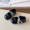 Zapatos de cuero estilo coreano para niñas 2026 primavera y otoño nuevos zapatos para niños elegantes zapatos planos de cuero de princesa zapatos Birkenstock para niñas