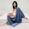 Toalla de Baño de Fibra Ultrafina Juvenil para Mujer Bordado Lindo Secado Rápido Absorbente Toalla de Baño para Salón de Belleza Peluquería