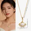 Joyería de Acero de Titanio con Colgante de Moda Perla Hoja de Albaricoque Lujo Ligero Sudeste Asiático Transfronterizo Accesorios con Circonita Microincrustada Collar de Verano para Mujer