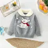 Ropa de punto para niños Otoño e Invierno Nuevo Niña Navidad Ropa de punto Jersey con cuello invertido de oso Estilo coreano Festivo Ropa de Año Nuevo