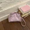 Nova Bolsa de Ombro Transversal para o Trabalho Primavera 2026, Estilo Preguiçoso de Nicho, Alto Valor Estético, Bolsa Tote de Grande Capacidade para Mulheres