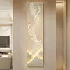 Nove imagens de peixes na entrada, faixas estreitas de pintura de decoração de varanda, de frente para a porta, murais verticais, pinturas no corredor de entrada