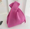 Bolso de Mano Tejido de Malla Hueca Versátil para Primavera y Verano Gran Capacidad Color Sólido Bolso de Muñeca Bolso Organizador para Teléfono Móvil y Cosméticos para Mujer
