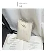 Transfronterizo 2026 Verano Nueva Moda Mini Bolso de Tejido Suave Versátil Bolso para Teléfono Móvil Pequeño Bolso Cruzado de Hombro Único para Mujer