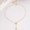 Nuevo Collar con Letra Corazón de Diamante Completo Marca D para Mujer, Colgante de Diseño de Nicho Versátil de Alta Gama 2026