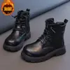 Botas tipo Martin para Niños Estilo Otoño/Invierno Calientes con Felpa Botines Cortos para Niños y Niñas Botas de Cuero Estilo Británico Negro Botas con Suela Suave Antideslizante