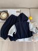 Conjunto de Roupas Infantis 2026 Outono Novo Estilo Coreano Colete da Moda para Meninos e Meninas Jovens Conjunto Casual de Três Peças para Primavera e Outono