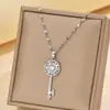 Venta en Vivo de Influencer de Moda Cadena para Clavícula Collar Completo de Diamantes Elegante de Lujo Cadena de Acero de Titanio Versátil para Mujeres