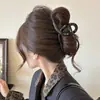 Grampo de cabelo de tubarão de luxo extra grande para mulheres, novo modelo de alta qualidade 2026, grampo de cabelo com pérolas estilo coreano versátil atacado