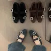 Zapatos Mary Jane Planos Retro para Mujer Otoño e Invierno 2025 Versátiles con Forro de Felpa Zapatos Peludos Zapatos de Algodón