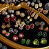 Pendientes de Botón de Lujo de Estilo Francés Vintage, Elegantes y Versátiles, Chapados en Plata con Diseño Elaborado, Pendientes de Declaración Hechos de Fábrica
