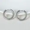 Hebilla de Oreja de Acero Inoxidable Caliente Aro de Oreja Corea del Sur Moda Simple Pendientes de Hebilla de Oreja Pendientes Largos Fabricantes de Hebillas de Oreja Venta al por Mayor