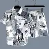 Traje de playa camisa hombres japonés retro moderno top talla extra talla extra manga corta pantalones cortos delgados florales camisa ropa de hombre