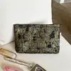 Bolsa de Maquiagem Bordada com Fio de Ouro Estilo Retrô, Bolsa de Mão de Tecido de Grande Capacidade para Armazenamento de Skincare, Necessaire