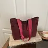 Bolsa Tote Grande Capacidade Estilo Coreano para o Dia a Dia 2025 Nova Bolsa de Mão Simples Leve Casual Tendência Bolsa de Ombro Feminina