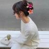 Pinza Tiburón para Cabello con Media Cola para Niña Flor de Huevo Grande Temperamento Horquilla Sentido Avanzado Flor Degradada Parte Posterior del Cabello