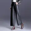 Pantalones de cuero elegantes, forrados de polar, gruesos, de pierna ancha para mujer, nueva colección otoño/invierno 2026, adelgazantes, de cintura alta, corte holgado, casual, pantalones cropped