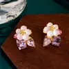 Pendientes de Botón de Flor Retro de Alta Gama Franceses para Mujer, Nicho Lindo, Temperamento, Colección Versátil de Accesorios para Pendientes para Mujer