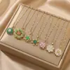 Colar Feminino Moda Nicho Novo Design Pingente Celebridade da Internet Flor de Zircônia Bauhinia Rotativa Temperamento Colar de Aço Titânio