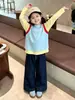 Conjunto de Roupa de Outono para Meninas 2026 Novo Modelo Crianças Único e Bonito Top de Outono, Conjunto de Duas Peças Xadrez de Alta Qualidade para Crianças Mais Velhas
