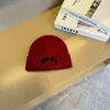 Conjunto de Dos Piezas de Gorro y Bufanda Tejidos para Niños para Otoño e Invierno, Elegante Gorro con Protección para las Orejas para Niños Mayores, Calentador de Cuello a Prueba de Viento de Color Sólido para Niños