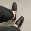 Mocassins Minimalistas de Pele de Ovelha Estilo Coreano para o Dia a Dia 2026 Sapatos de Couro Genuíno com Salto Baixo e Bico Quadrado para Mulheres