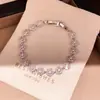 Pulsera de Cierre de Flor con Circonita, Chapada en Oro Real de 18 Quilates, Pulsera Retro de Moda y Exquisita, Joyería de Lujo Ligero y de Gama Alta para Mujeres