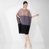 Vestido Miyake Plus Size Feminino Emagrecedor Rejuvenescedor Cobertor de Carne Mangas Morcego Irregular Moderno Elegante Casual Midi