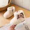 Botas de Niña con Peluche y Flores Dulces Estilo Nuevo de Invierno para Niños de 1-3 Años Zapatos de Algodón con Felpa Suela Suave Antideslizantes Botas de Algodón para Bebés