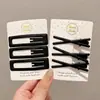 Horquilla negra esmerilada sencilla con clip lateral para flequillo, nueva horquilla con clip de pico de pato para cabello roto sin costuras, accesorios para el cabello