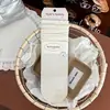 Meias Minimalistas com Bordas Franzidas para Mulheres, Estilo Doce Coreano, Meias de Algodão com Renda Branca Combinadas com Sapatos Pequenos de Couro, Nova Coleção Primavera/Verão