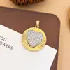 Colgante de Moda Transfronterizo con Circonita Microincrustada, Colgante de Collar Geométrico en Forma de Corazón Chapado en Cobre Dorado, Accesorio de Cadena de Clavícula Simple para Mujer