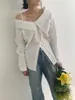 Camisa top de manga larga reversible con diseño coreano de nicho para principios de otoño, hombros descubiertos, cuello halter, escote grande elegante