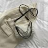 Bolso de Hombro tipo Baguette Bolso Esponjoso de Nicho Otoño e Invierno 2024 Nuevo Bolso de Mujer Bolso de Hombro Esponjoso Peluche Cruzado Mujer