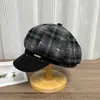Chapéu Octogonal de Xadrez Britânico para Mulheres Outono/Inverno 2026, Boina Vintage, Chapéu de Jovem Notícias Artista Versátil