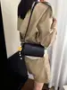 2026 Bolso Boston Cilíndrico de Moda Nuevo, Bolso de Hombro Cruzado de Alta Gama con Patrón de Lichi, Bolso Sencillo de Almohada para Uso Diario